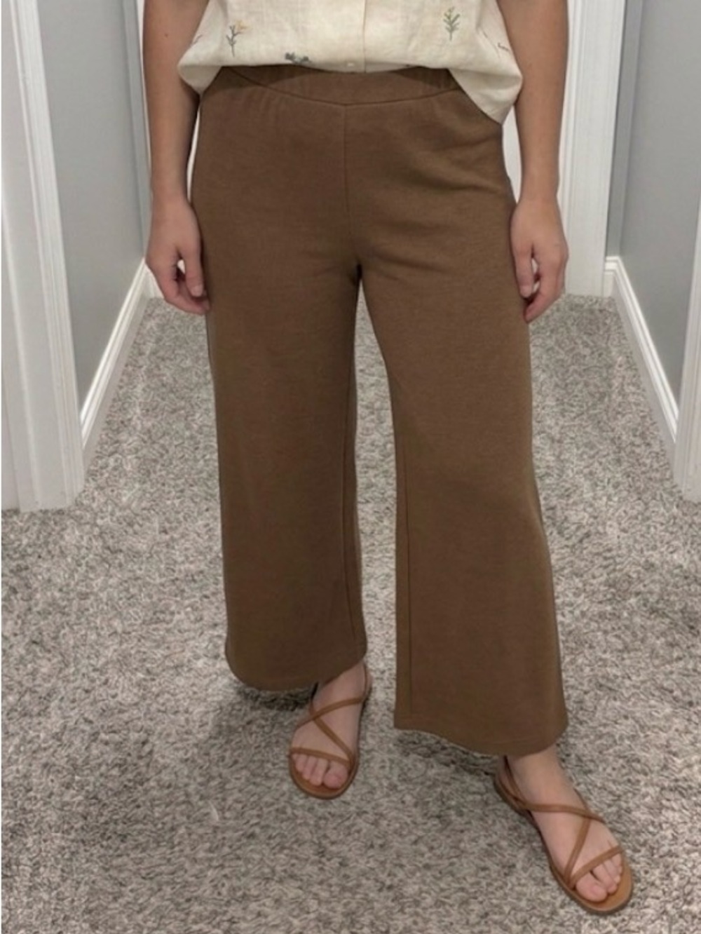 Jones & Co Wide Leg ankle Brown stretch dress pants size m